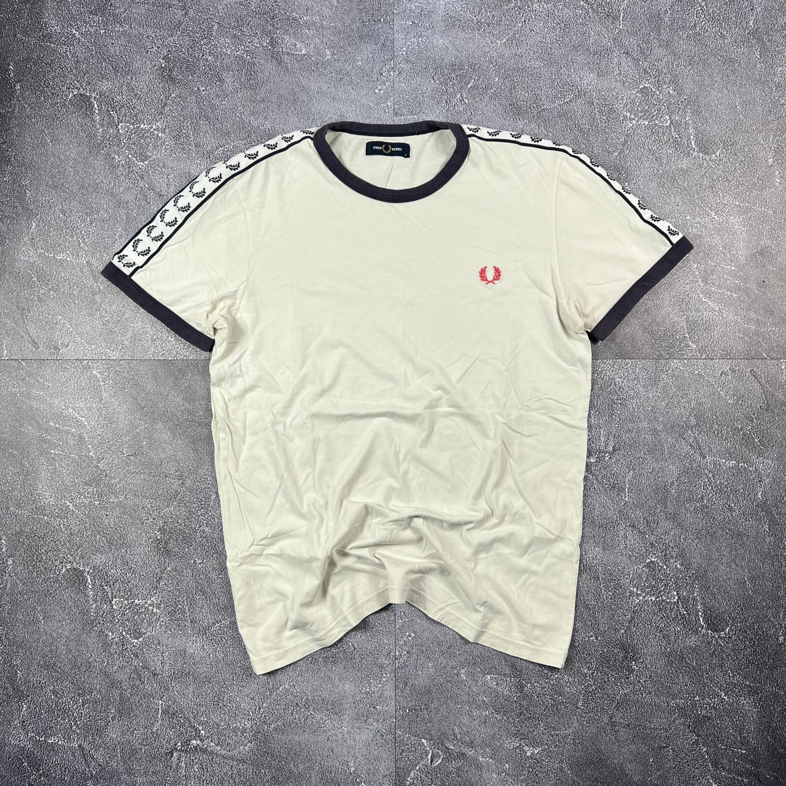 Fred Perry Tshirt (M)