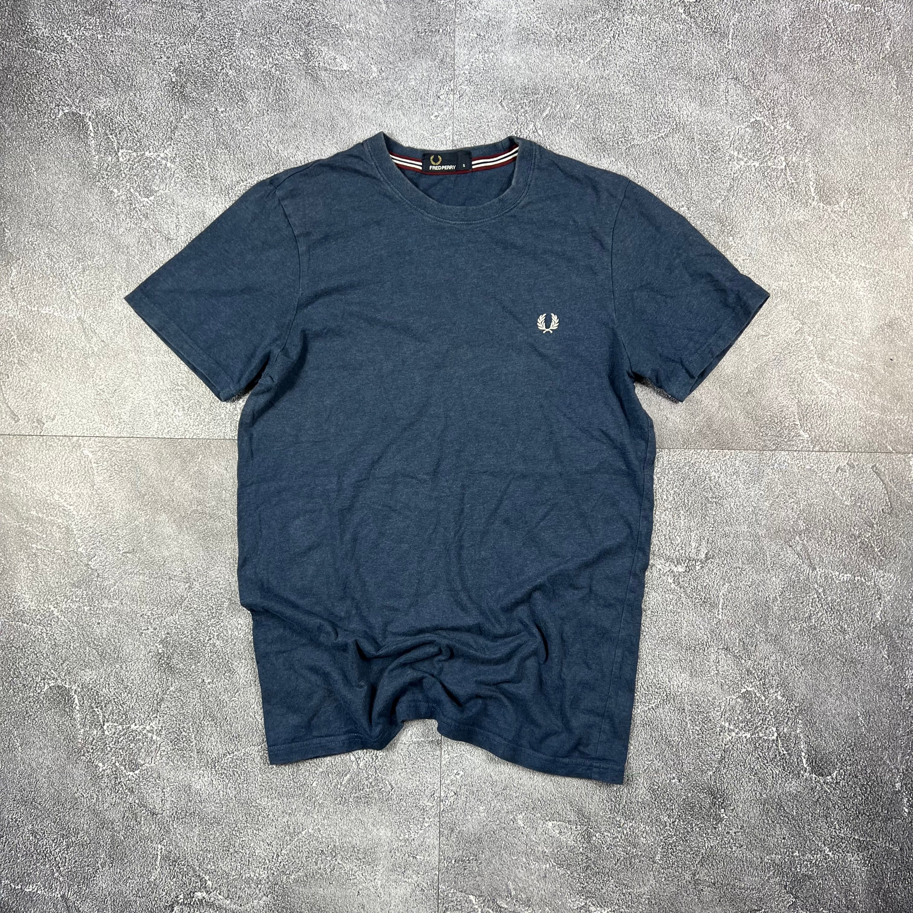 Fred Perry Tshirt (S)
