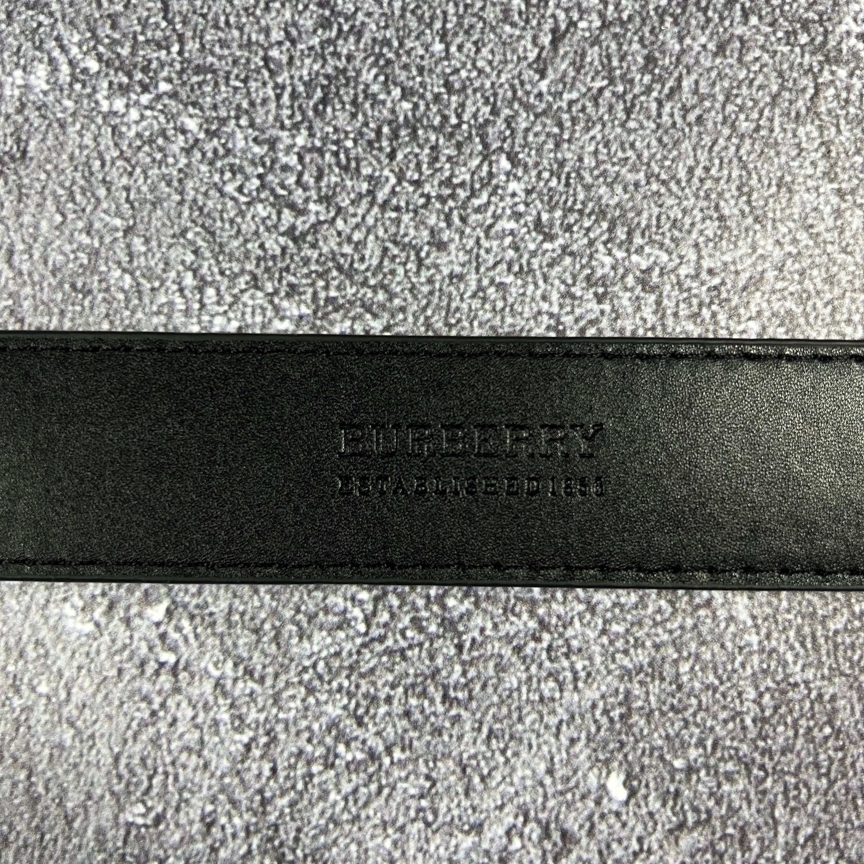 Burberry Gürtel Silber (125cm)