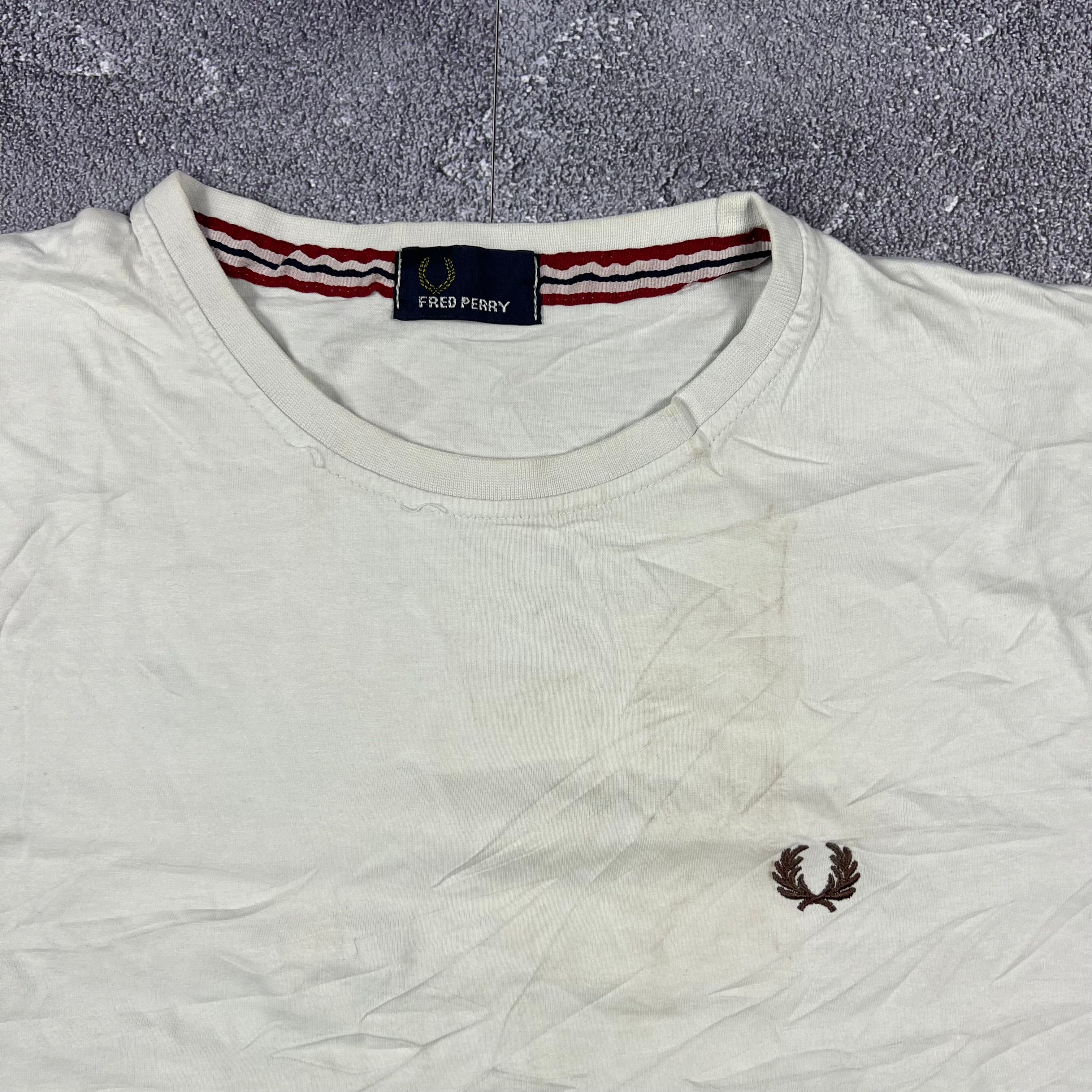 Fred Perry Tshirt (S)