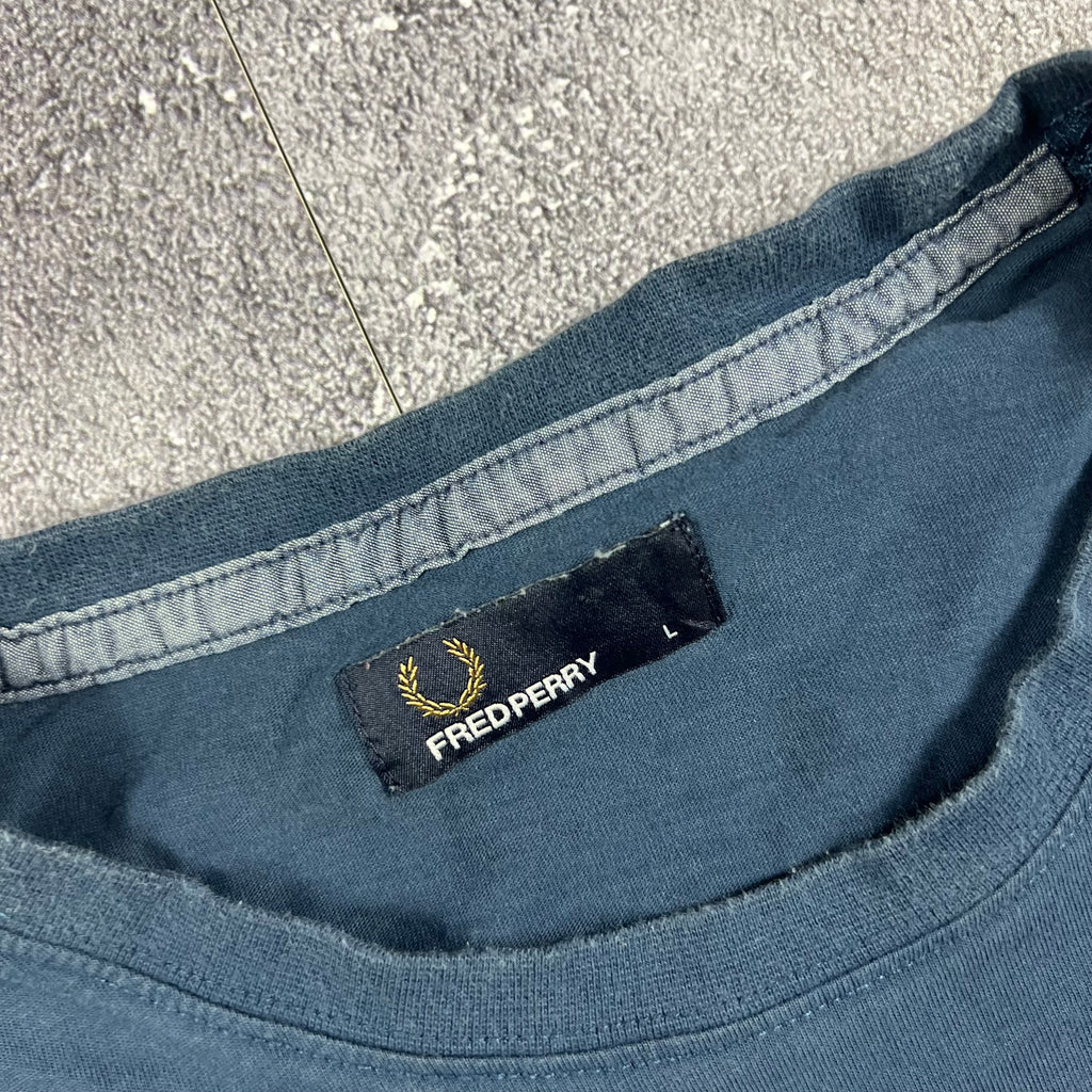 Fred Perry Tshirt (L)