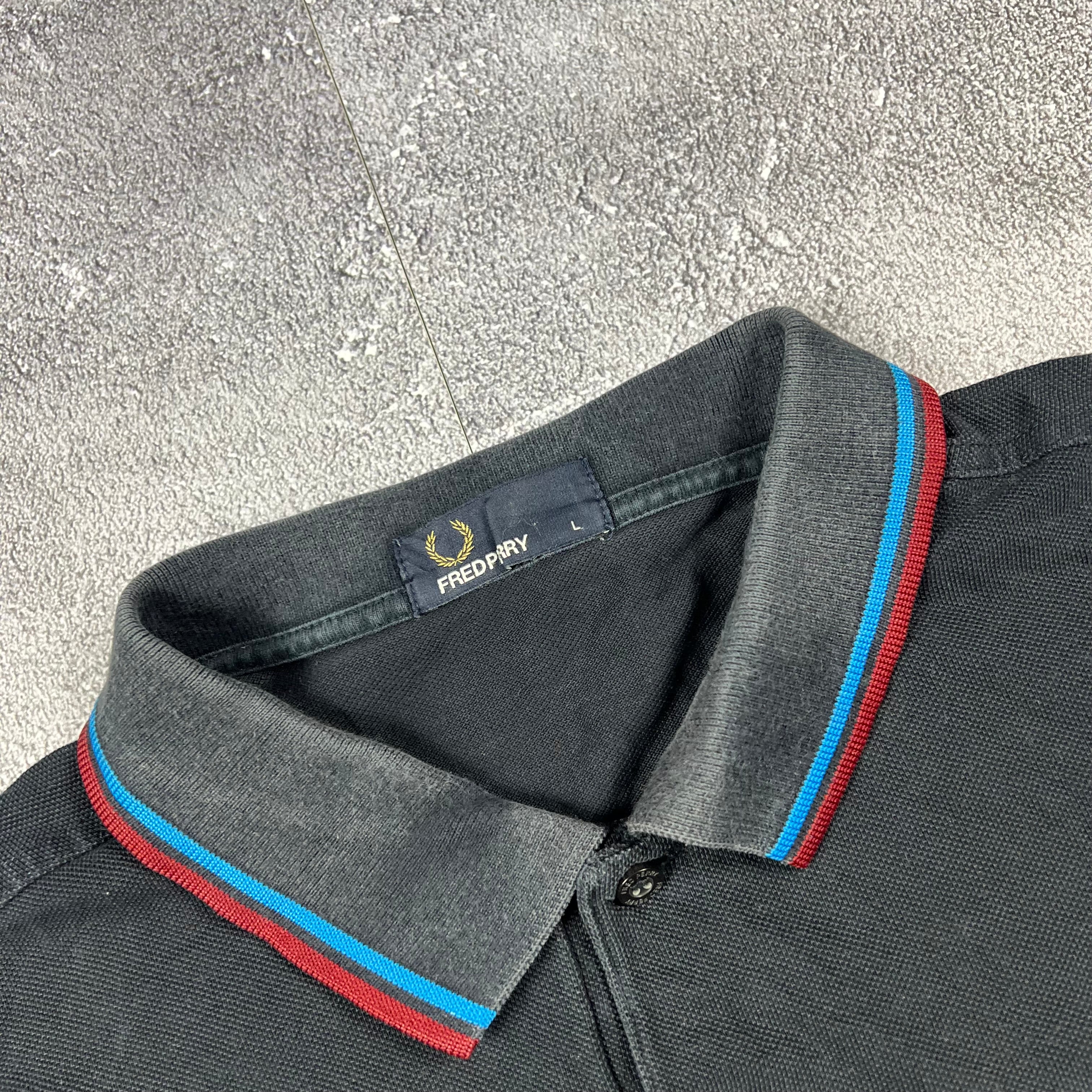 Fred Perry Poloshirt (L)