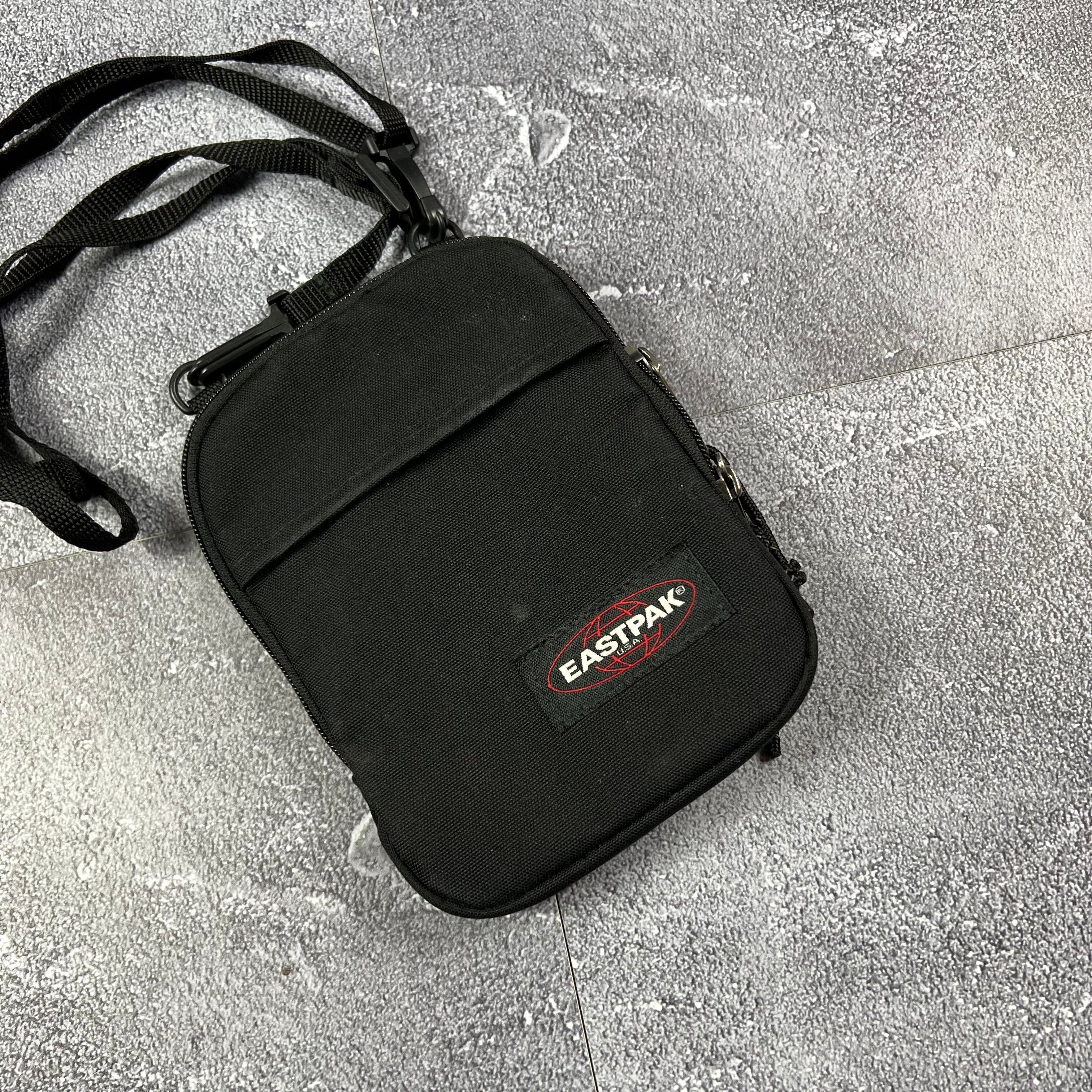 Eastpak Umhängetasche