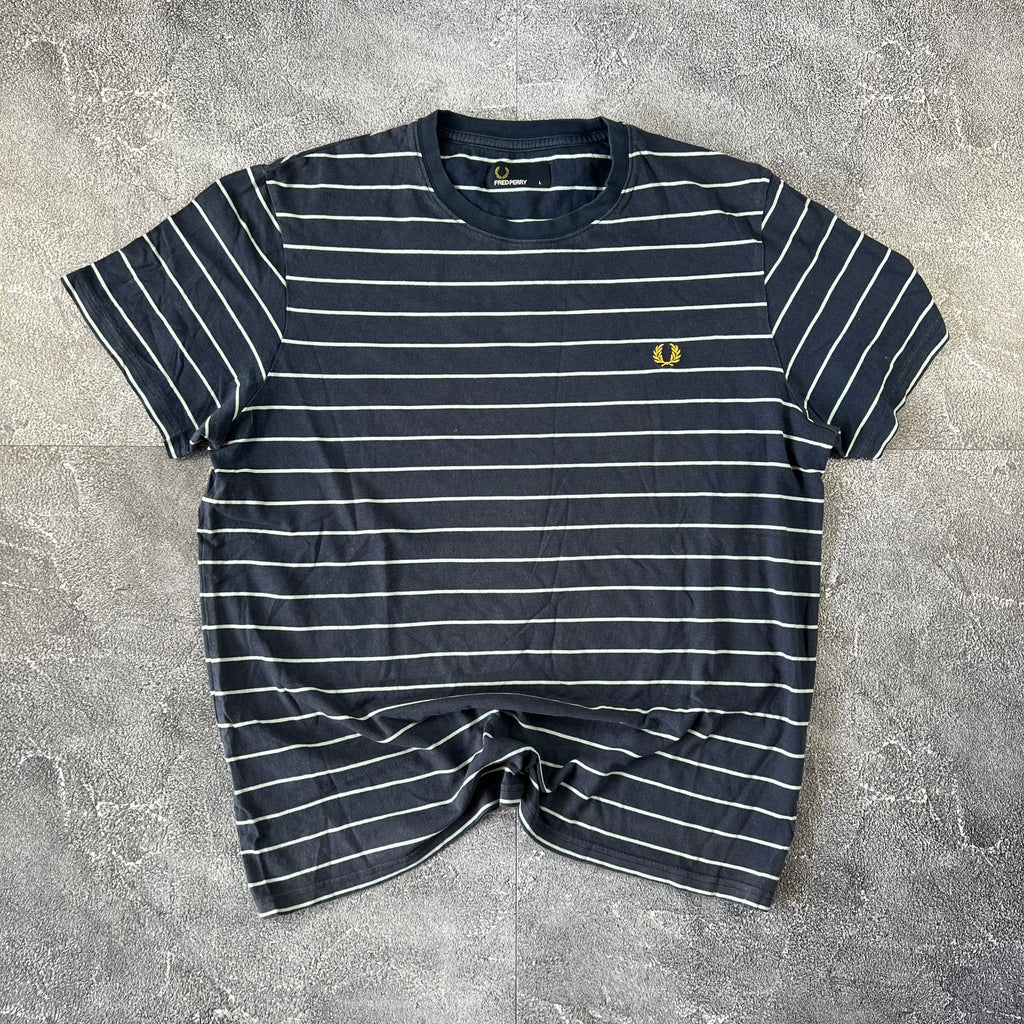 Fred Perry Tshirt (L)