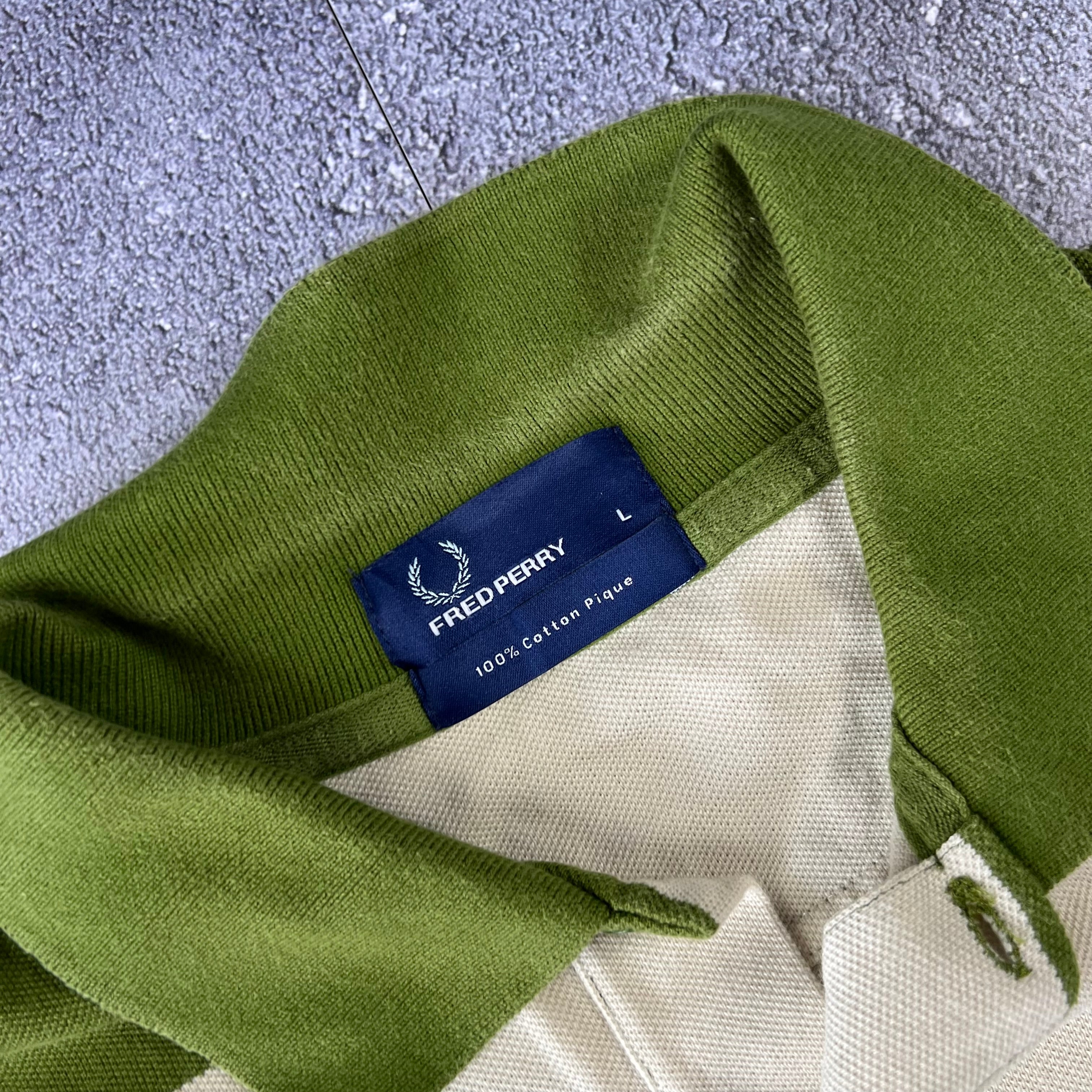 Fred Perry Poloshirt (L)