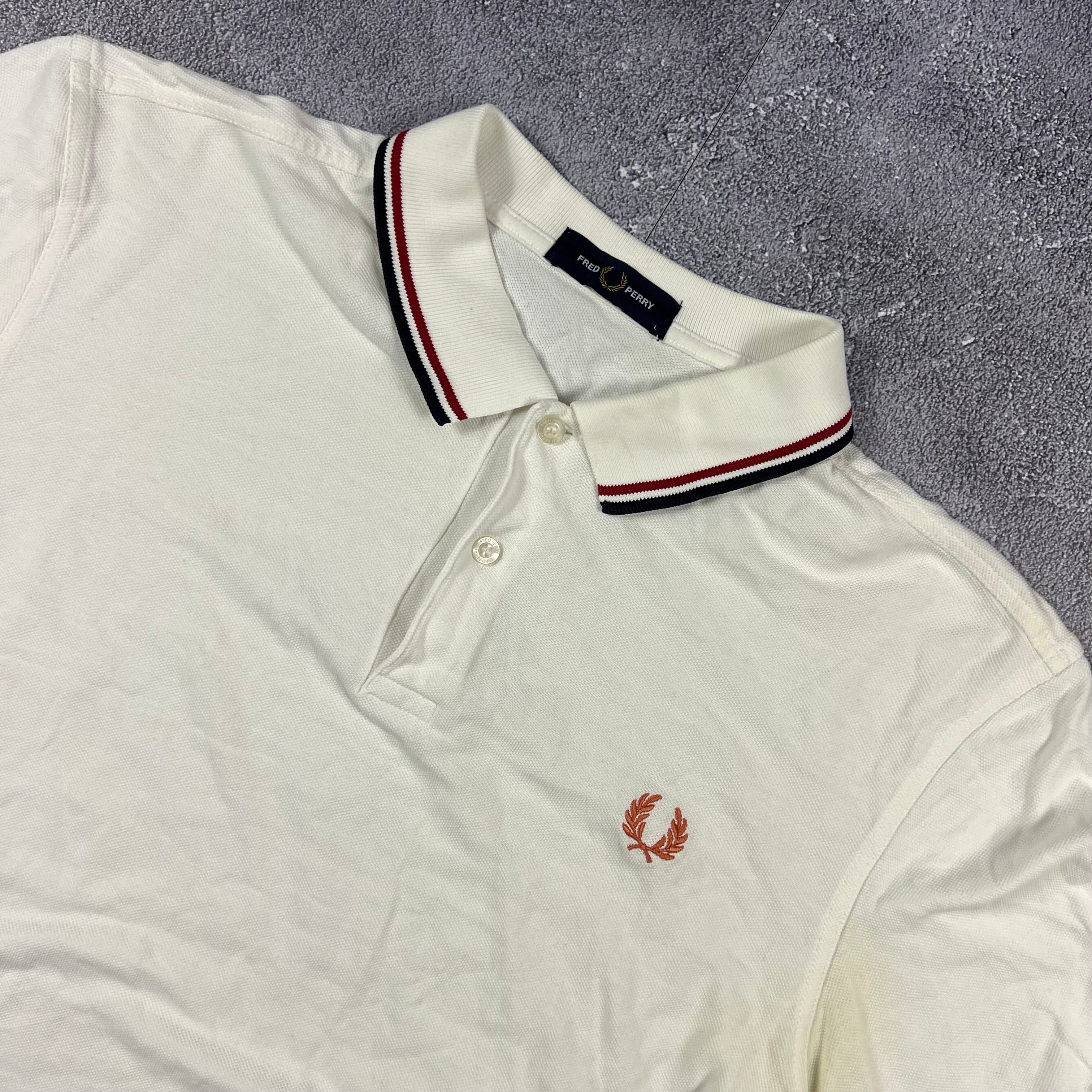 Fred Perry Poloshirt (L)