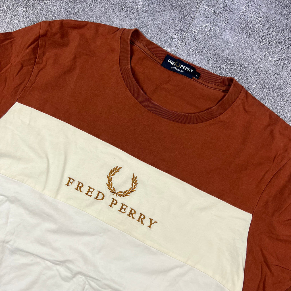 Fred Perry Tshirt (L)