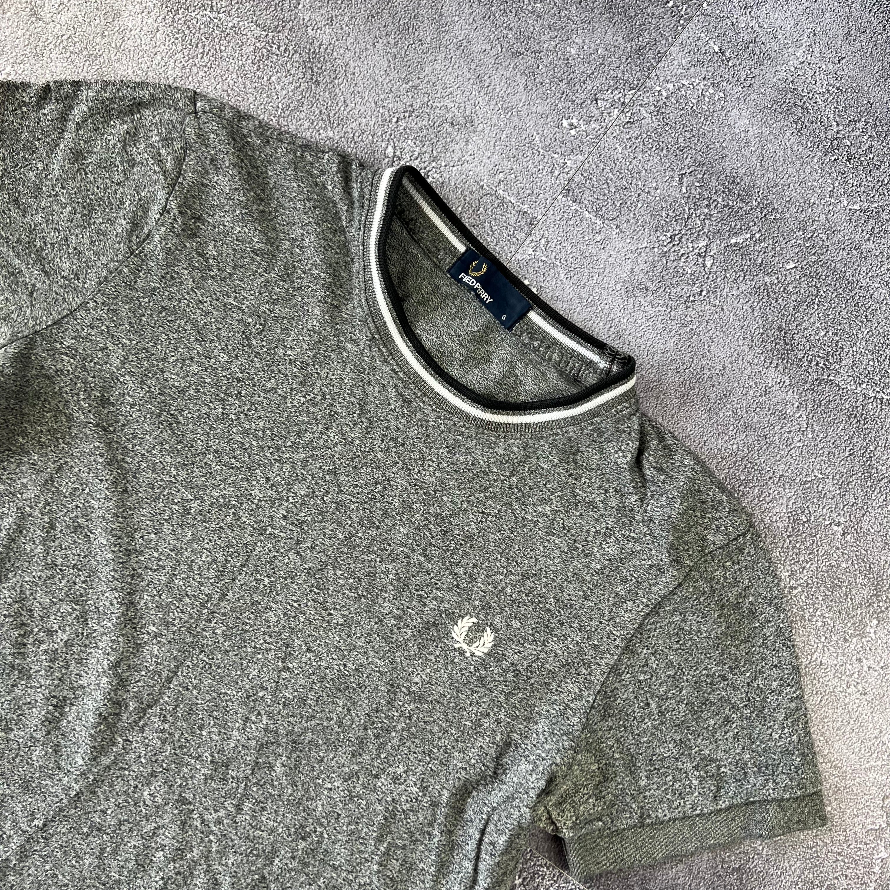 Fred Perry Tshirt (S)