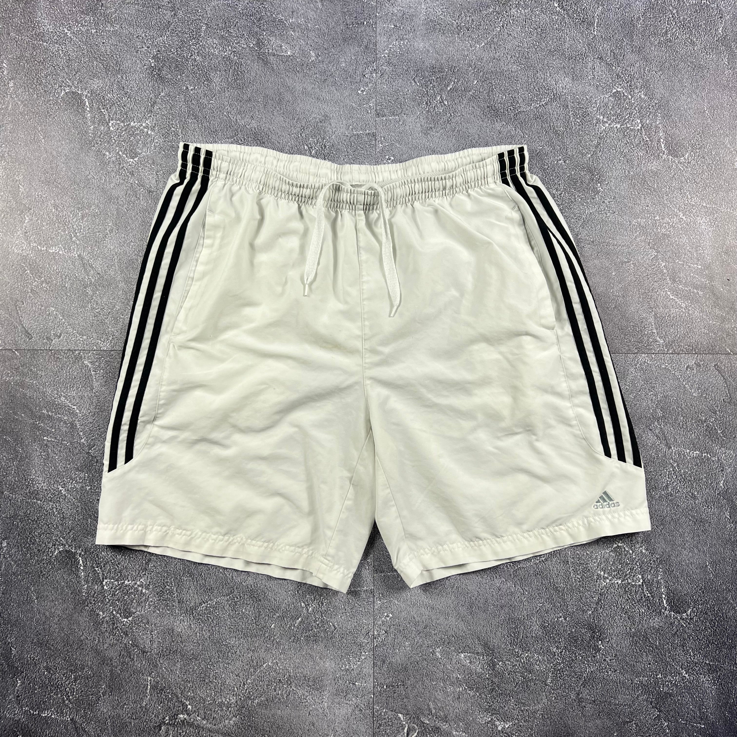 Adidas Shorts (XL)