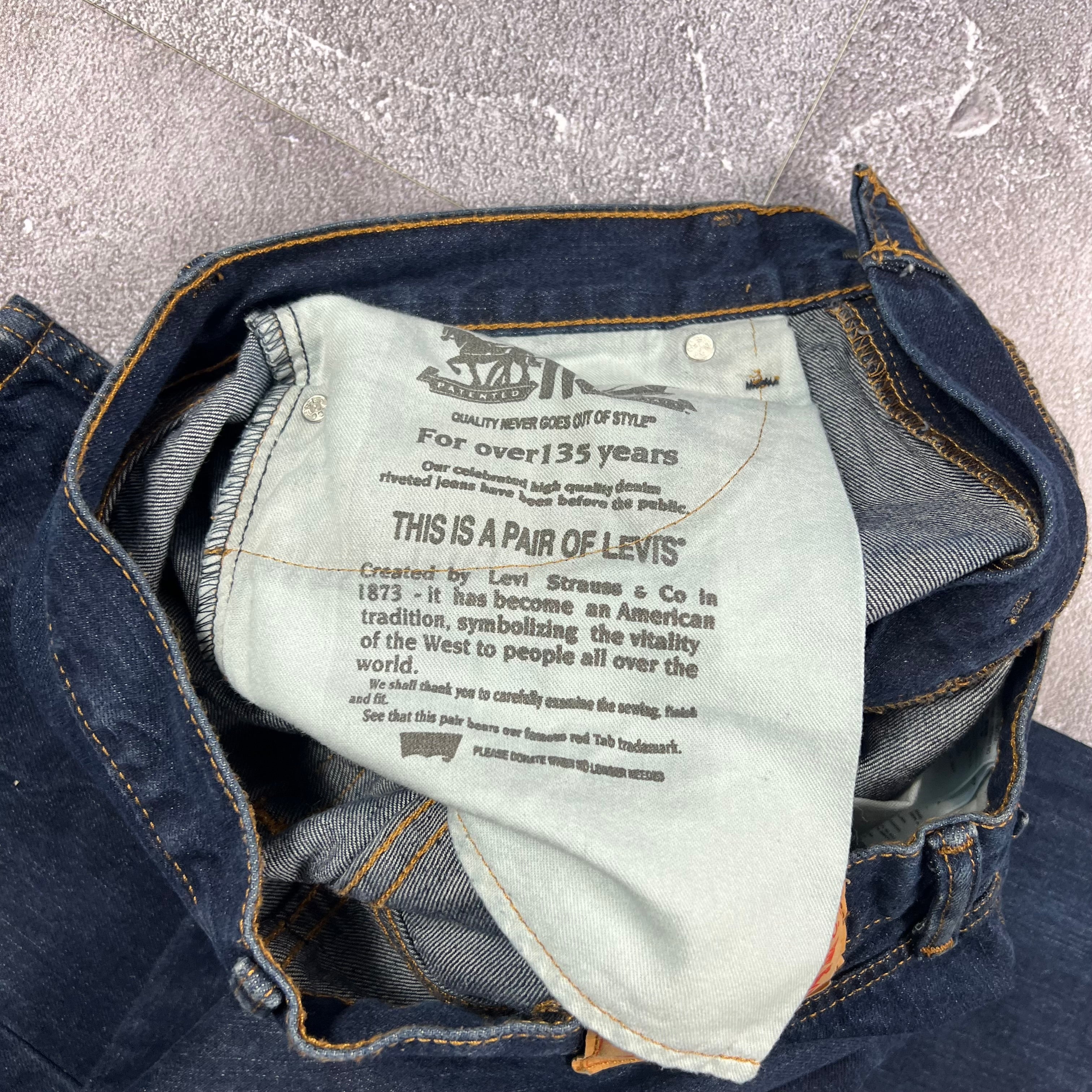 Leviś 504 Jeanshose (M) (W32L32)